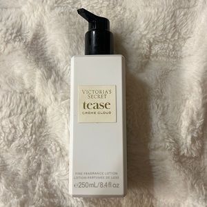 Victoria's Secret Crème Cloud Fine Fragrance Lotion